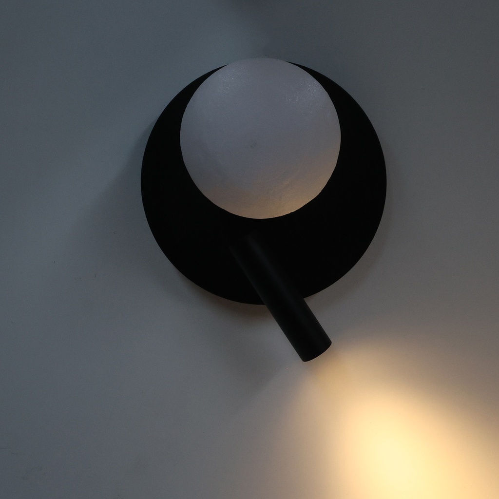 Aplique Led circular metal negro con foco lectura orientable 3w y una bola impresora"LINDAU"
