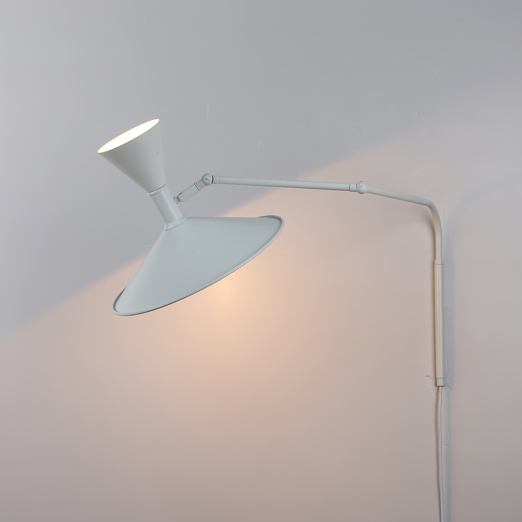 Aplique de pared Dormitorio interior Sala de estar Decoración del hogar Lámpara de pared con brazo oscilante Enchufe con interruptor Apliques Mesita de noche Iluminación montada industrial "GAMA"