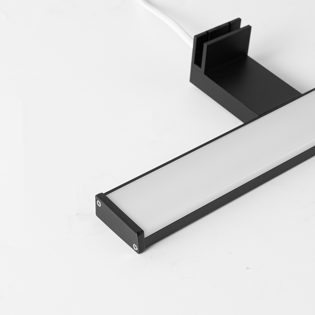 Aplique de pared LED para baño, espejo y mueble, diseño slim IP44, 8W, 30 cm, en aluminio con luz blanca neutra de 4000K