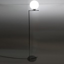 Lámpara de Pie Esférica "OLAYA" E27, Vidrio Blanco y Metal Dorado, Estilo Nórdico Moderno, ⌀22cm, para Sala y Dormitorio
