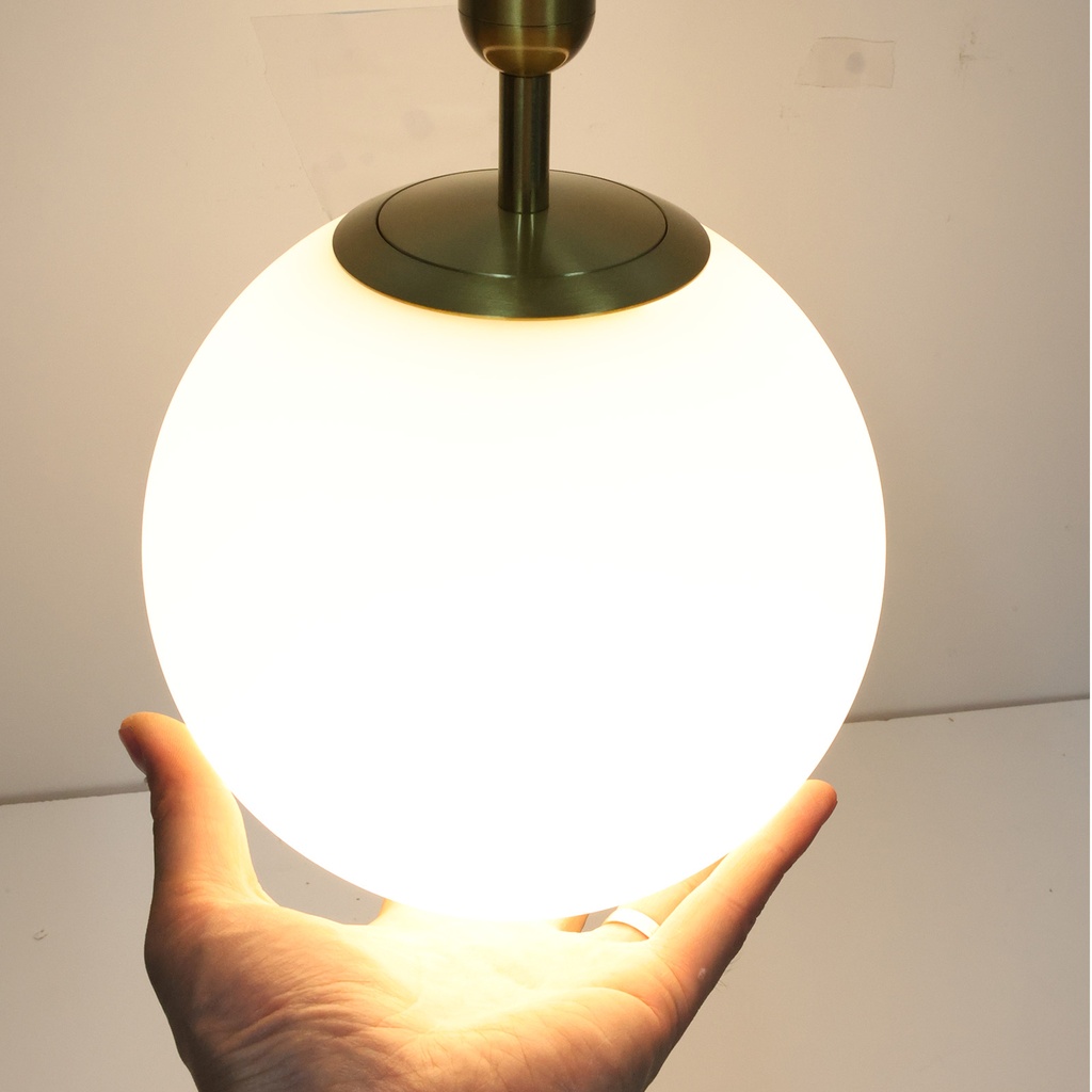 Lámpara de pared colgante nórdica minimalista latón dorado con bola de crsital "ATENAS" E27, Ø18 cm