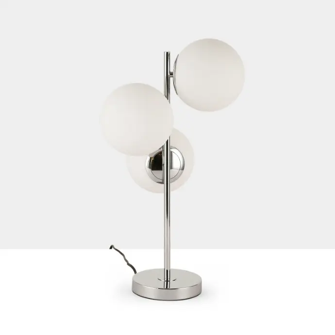 Lámpara de Mesa Moderna de Medios de Siglo "KAVALA" - 3 Luces con Globos de Cristal Blanco Esmerilado y Base de Metal, Estilo Mesita de Noche y Escritorio - 3xE27 