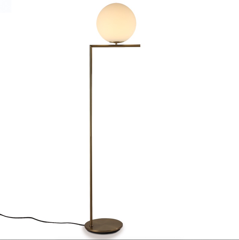 Luminária de chão de esfera de vidro branca ⌀30cm Metal Dourado "Molly" - E27 Estilo Nórdico Moderno, para Sala de Estar e Quarto